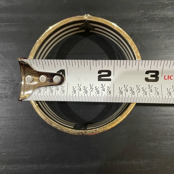 Well loved UC Gold and Pink HENRI BENDEL Designer Bracelet - Picture 4 of 7